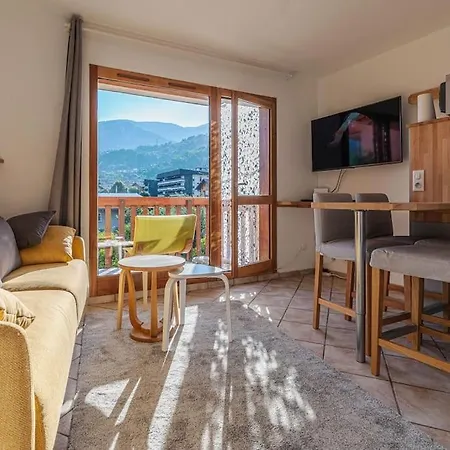 4 Personnes Ensoleille Et Proche De Appartement Bourg-Saint-Maurice